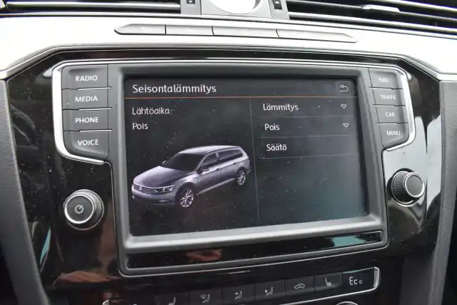 Hopea Farmari, Volkswagen Passat – SZA-161