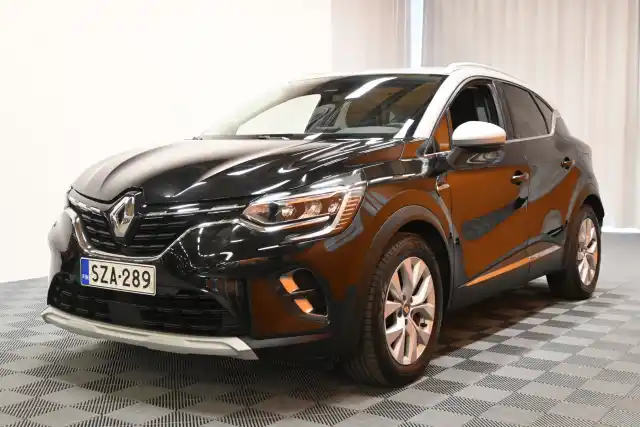 Musta Viistoperä, Renault Captur – SZA-289