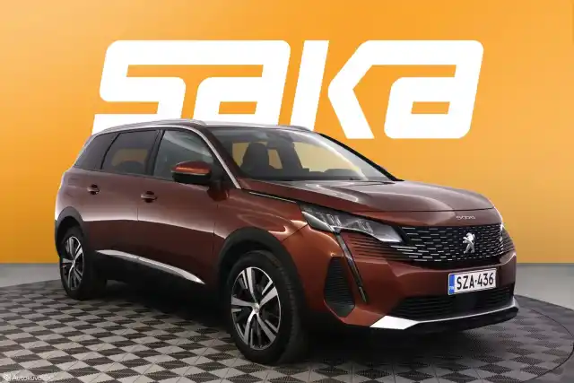 Ruskea Maastoauto, Peugeot 5008 – SZA-436