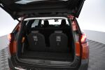 Ruskea Maastoauto, Peugeot 5008 – SZA-436, kuva 10
