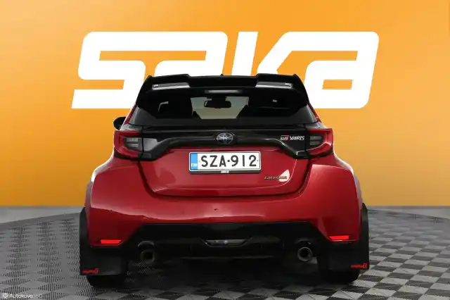 Punainen Viistoperä, Toyota GR Yaris – SZA-912