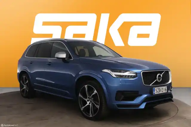 Sininen Maastoauto, Volvo XC90 – SZB-216