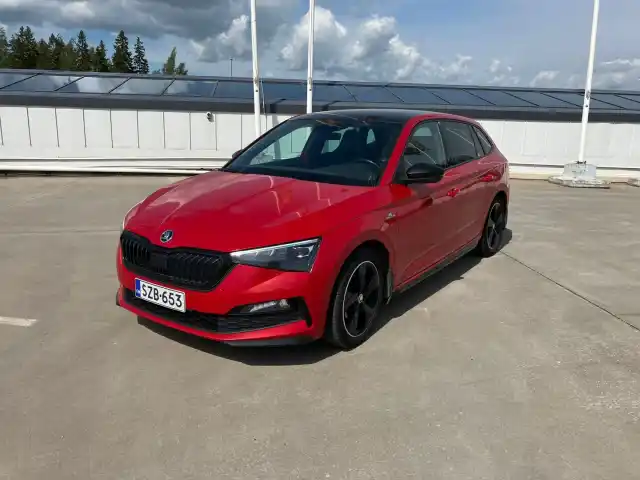 Punainen Viistoperä, Skoda Scala – SZB-653