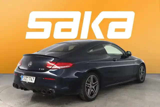 Sininen Coupe, Mercedes-Benz C 43 AMG – SZC-747