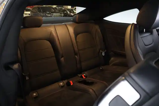 Sininen Coupe, Mercedes-Benz C 43 AMG – SZC-747