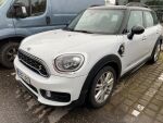 Valkoinen Maastoauto, Mini Countryman – SZE-125, kuva 1