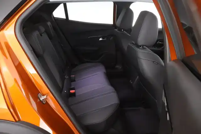 Oranssi Maastoauto, Peugeot 2008 – SZE-953