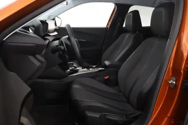 Oranssi Maastoauto, Peugeot 2008 – SZE-953