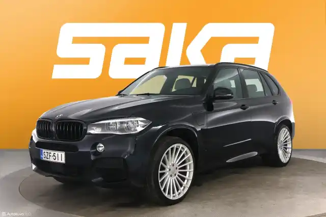 Musta Maastoauto, BMW X5 – SZF-511