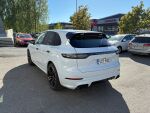Valkoinen Farmari, Porsche Cayenne – SZF-982, kuva 4