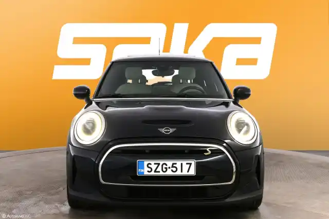 Musta Viistoperä, MINI COOPER – SZG-517