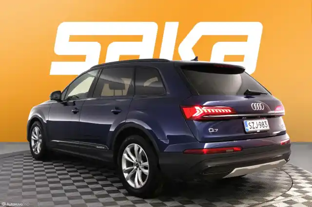  Maastoauto, Audi Q7 – SZJ-983