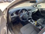 Valkoinen Farmari, Volkswagen GOLF – SZM-104, kuva 5