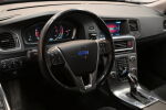 Punainen Farmari, Volvo V60 – SZM-106, kuva 11