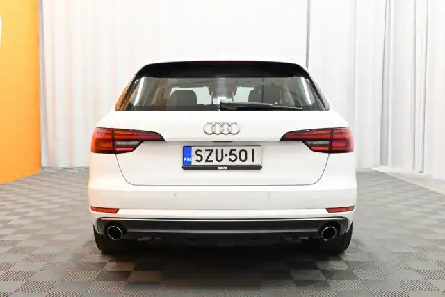 Valkoinen Farmari, Audi A4 – SZU-501