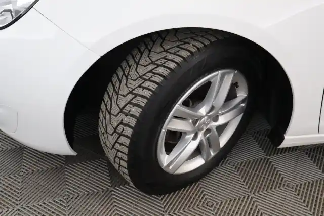 Valkoinen Viistoperä, Peugeot 308 – SZZ-192