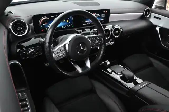 Harmaa Farmari, Mercedes-Benz CLA – SZZ-753