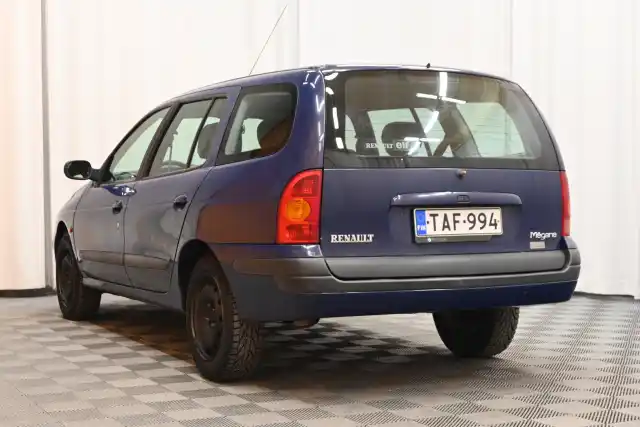 Sininen Farmari, Renault Megane – TAF-994