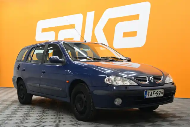 Sininen Farmari, Renault Megane – TAF-994