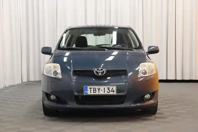 Sininen Viistoperä, Toyota Auris – TBY-134