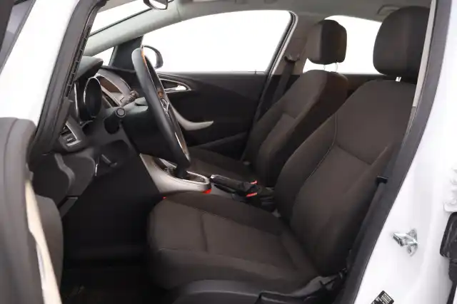 Valkoinen Viistoperä, Opel Astra – THZ-628