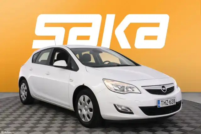 Valkoinen Viistoperä, Opel Astra – THZ-628