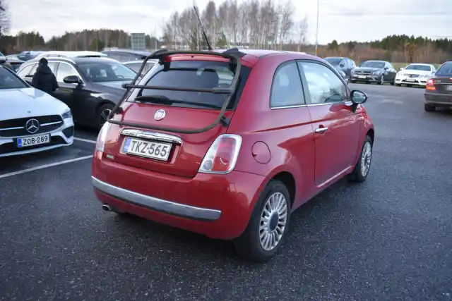 Punainen Viistoperä, Fiat 500 – TKZ-565