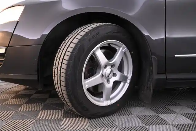Ruskea (beige) Farmari, Volkswagen Passat – TMY-439