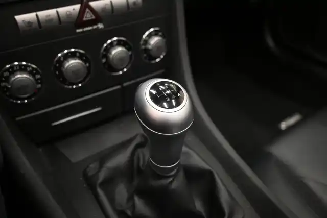 Harmaa Avoauto, Mercedes-Benz SLK – TNY-675