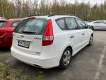 Valkoinen Farmari, Hyundai i30 – TPZ-534, kuva 3