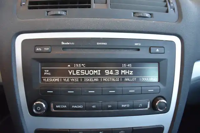 Ruskea (beige) Farmari, Skoda Octavia – TSZ-480