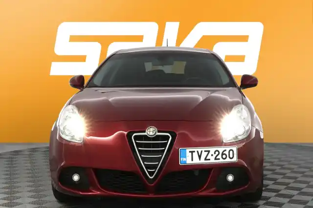 Punainen Viistoperä, Alfa Romeo Giulietta – TVZ-260