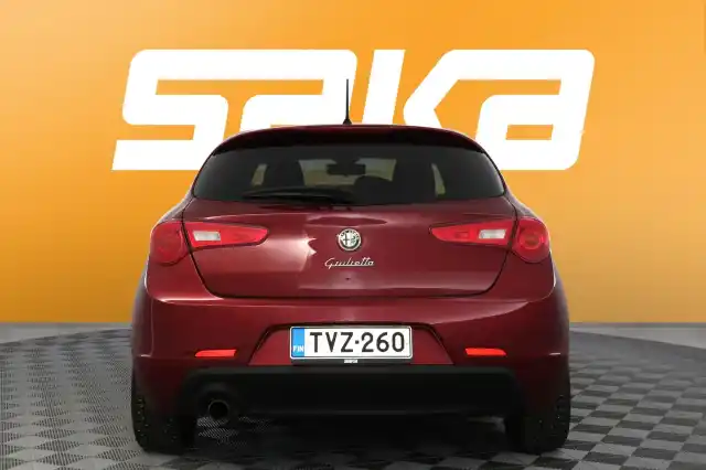 Punainen Viistoperä, Alfa Romeo Giulietta – TVZ-260