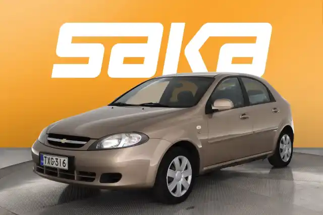 Beige Henkilöauto, Chevrolet Lacetti – TXG-316