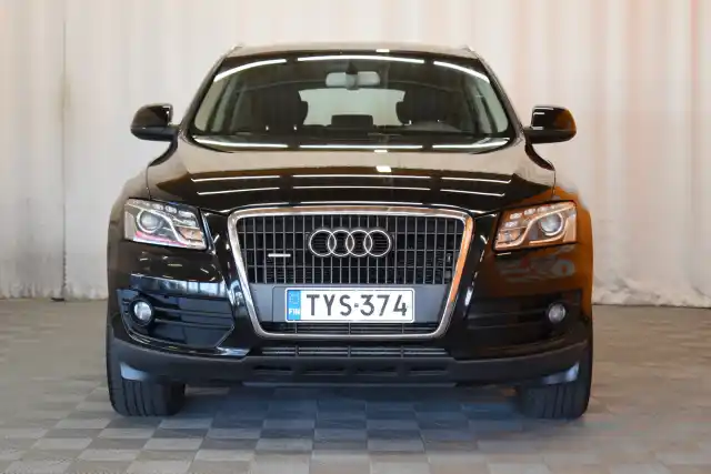 Musta Maastoauto, Audi Q5 – TYS-374