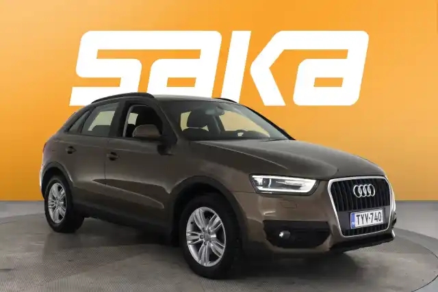 Ruskea (beige) Maastoauto, Audi Q3 – TYV-740