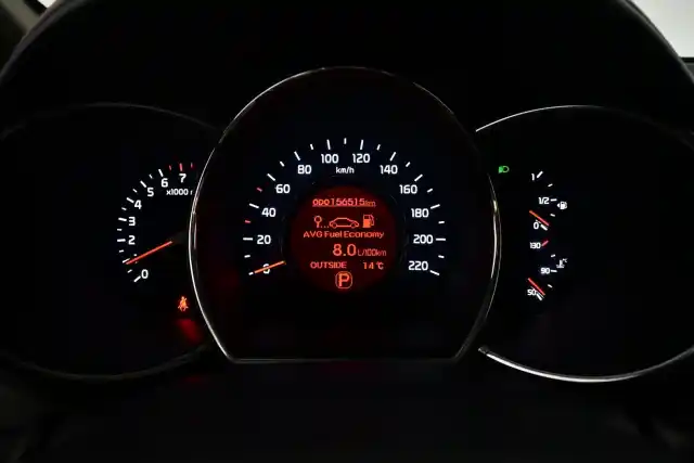 Ruskea Viistoperä, Kia Rio – TYX-564