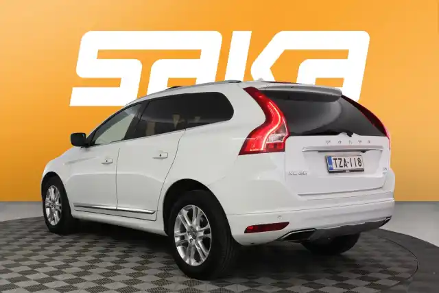 Valkoinen Maastoauto, Volvo XC60 – TZA-118