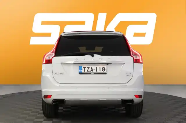 Valkoinen Maastoauto, Volvo XC60 – TZA-118