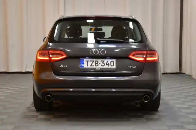 Harmaa Farmari, Audi A4 – TZB-340