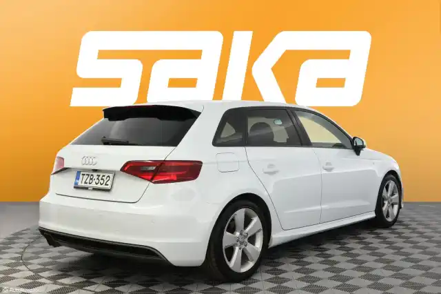 Valkoinen Viistoperä, Audi A3 – TZB-352