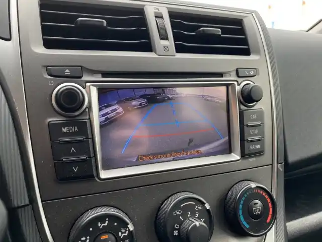 Hopea Tila-auto, Toyota Verso-S – TZC-989