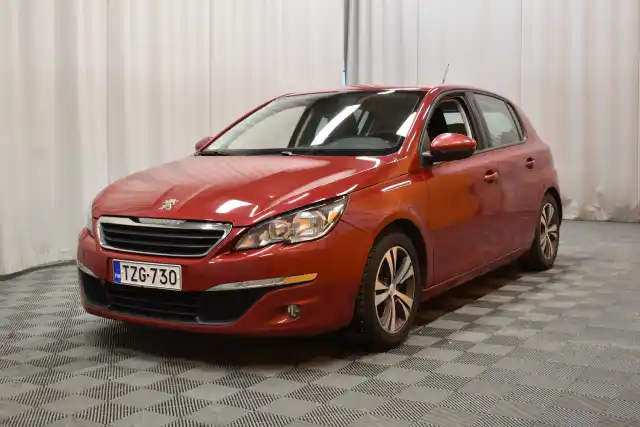 Punainen Viistoperä, Peugeot 308 – TZG-730