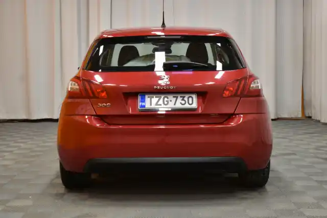 Punainen Viistoperä, Peugeot 308 – TZG-730