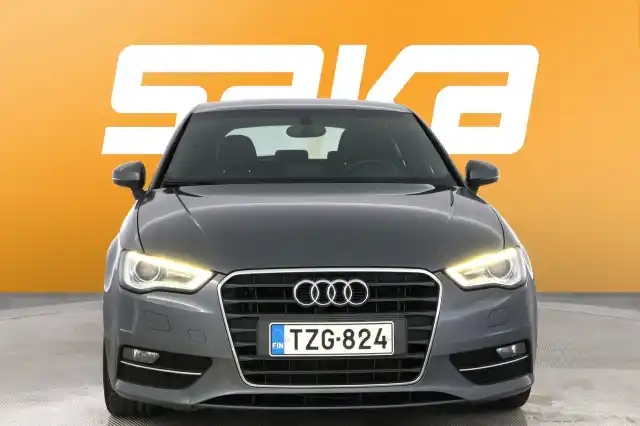 Harmaa Viistoperä, Audi A3 – TZG-824