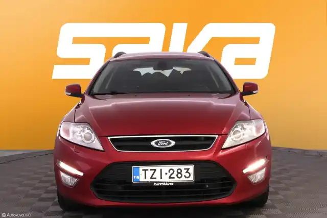 Punainen Farmari, Ford Mondeo – TZI-283