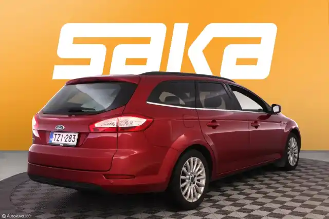 Punainen Farmari, Ford Mondeo – TZI-283