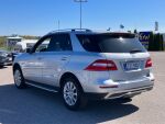 Harmaa Maastoauto, Mercedes-Benz ML – TZI-922, kuva 3