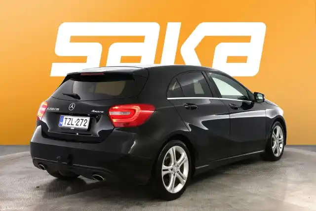 Musta Viistoperä, Mercedes-Benz A – TZL-272