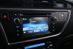 Sininen Farmari, Toyota Auris – TZM-151, kuva 23